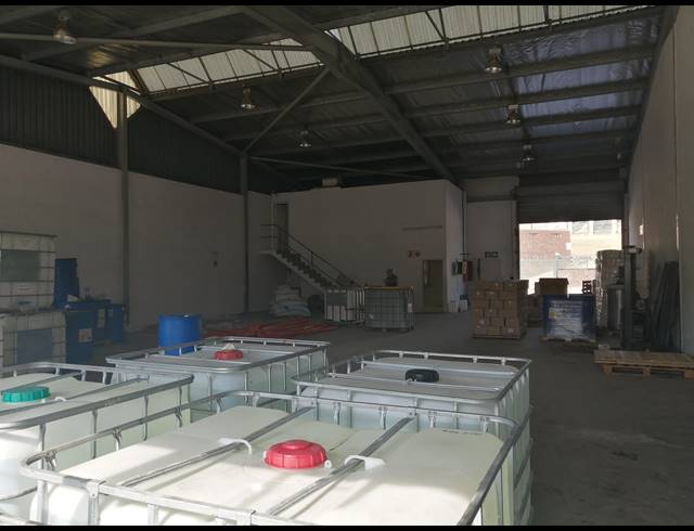 387M² FACTORY TO LET IN WESTMEAD